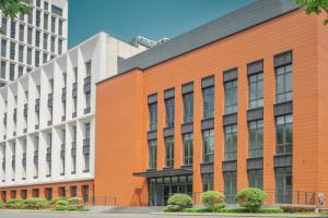 华侨大学继续教育学院招生专业有哪些？